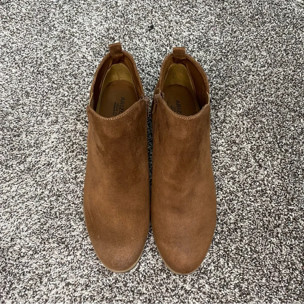 Arizona Jeans Co‎ Brown Booties Neutral Woman's Size 10